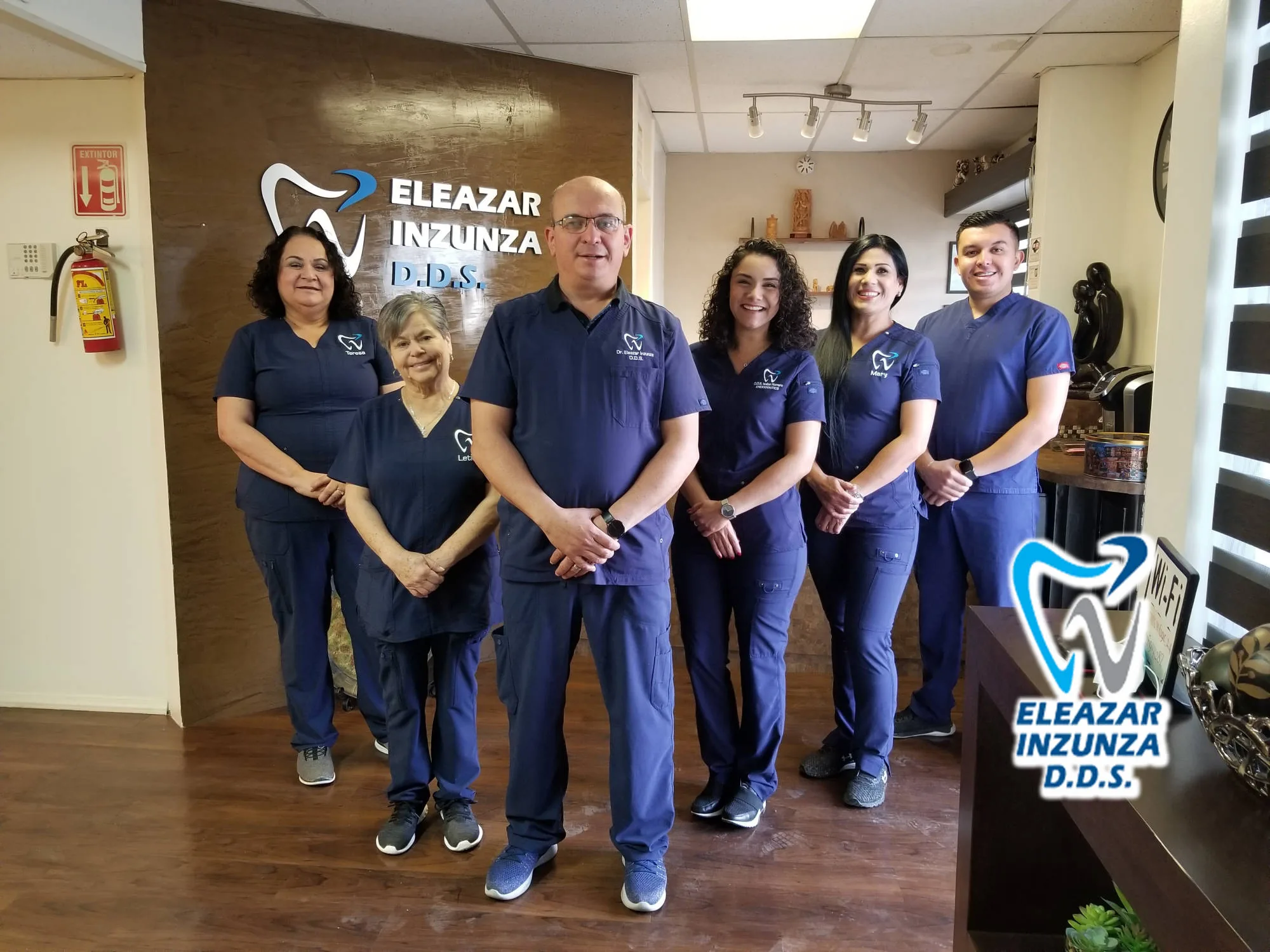 Dental Inzunza interior in Los Algodones